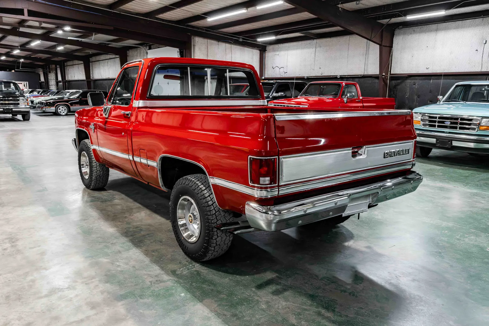 1986-Chevrolet-K10-Apple Red-111834-35.jpg